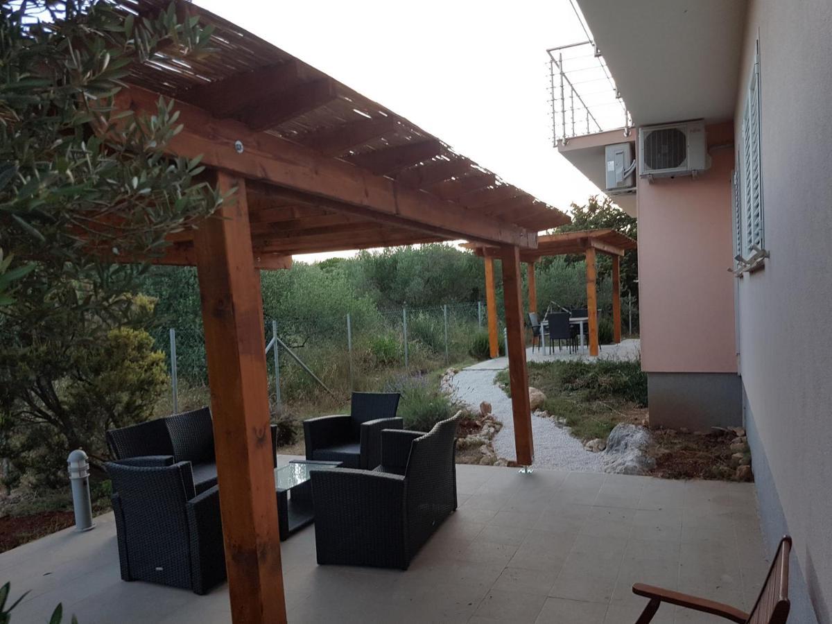 אוגייאן Olive Apartments מראה חיצוני תמונה
