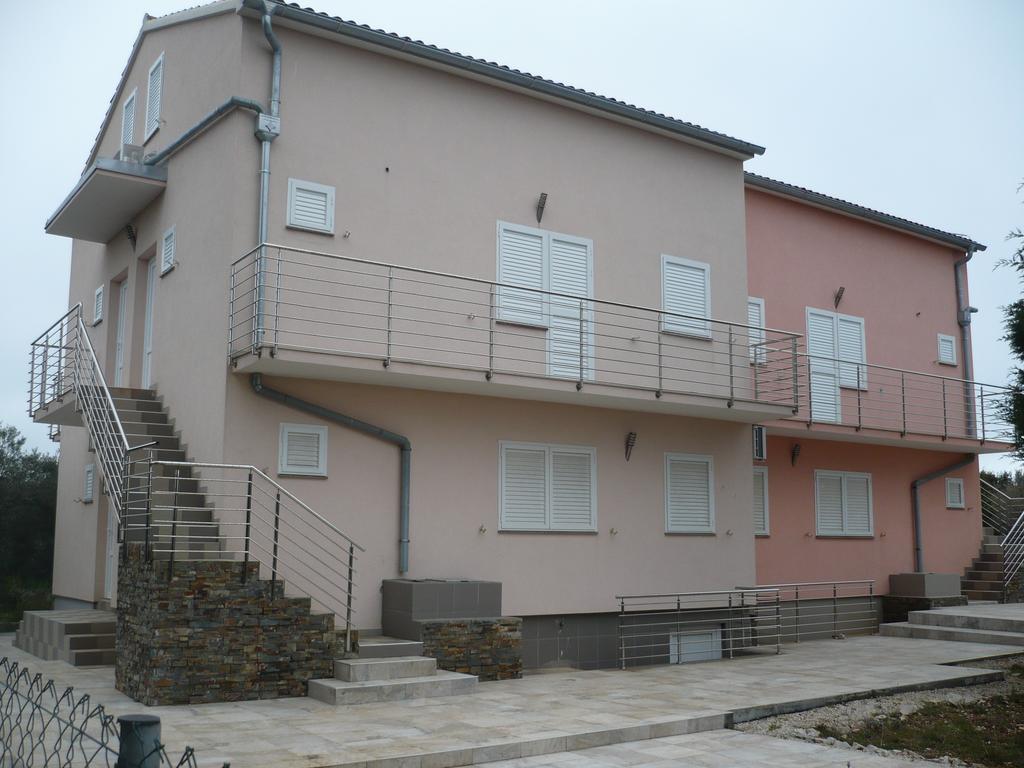 אוגייאן Olive Apartments חדר תמונה