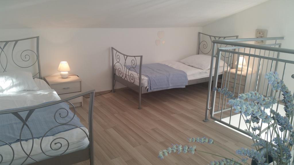 אוגייאן Olive Apartments מראה חיצוני תמונה